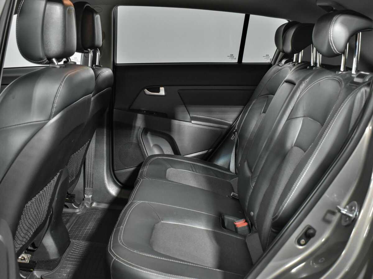 Kia Sportage с пробегом — 2012 год. Фото: #10