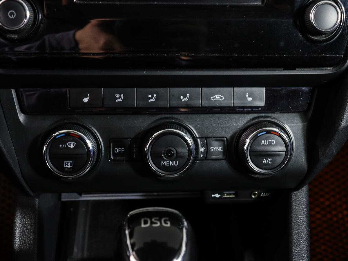 Skoda Octavia с пробегом — 2013 год. Фото: #17