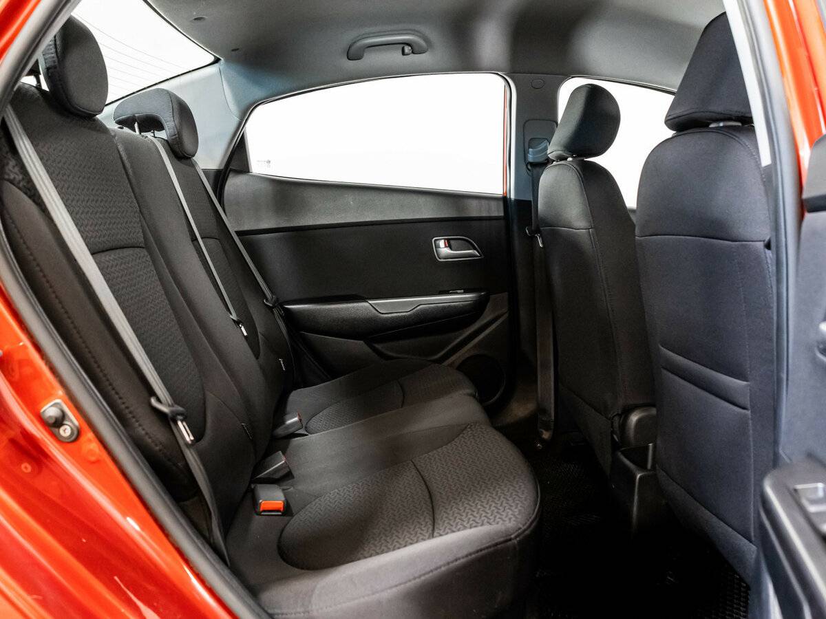 Kia Rio с пробегом — 2012 год. Фото: #14