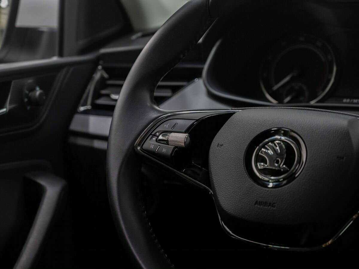 Skoda Rapid с пробегом — 2022 год. Фото: #17