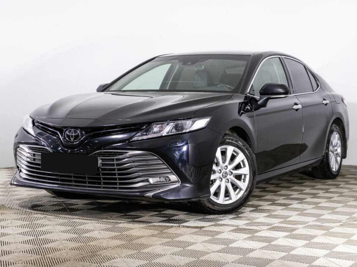 Toyota Camry с пробегом — 2021 год. Фото: #0