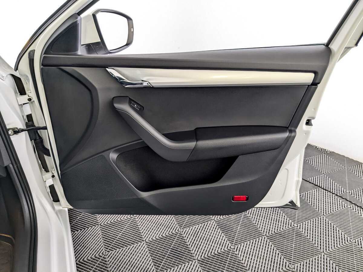 Skoda Octavia с пробегом — 2019 год. Фото: #19