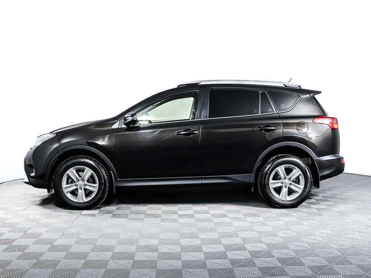 Toyota RAV4 с пробегом — 2014 год. Фото: #7