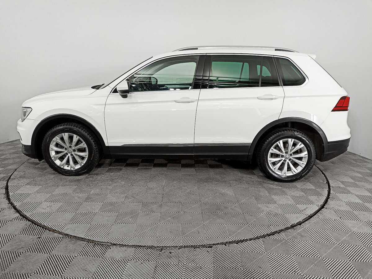 Volkswagen Tiguan с пробегом — 2017 год. Фото: #7