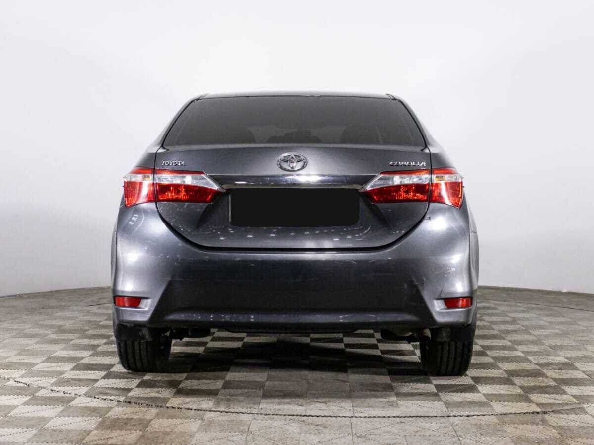 Toyota Corolla с пробегом — 2015 год. Фото: #5
