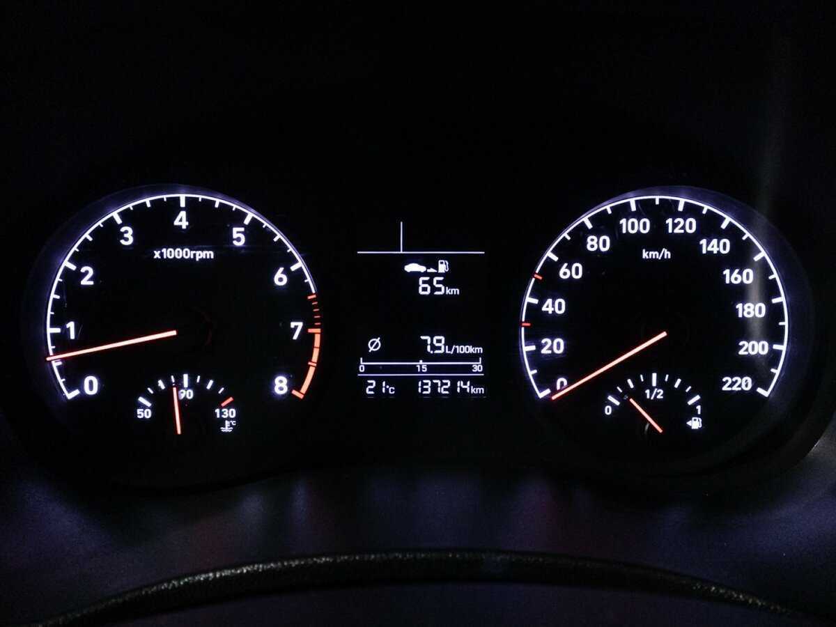 Hyundai Solaris с пробегом — 2019 год. Фото: #11