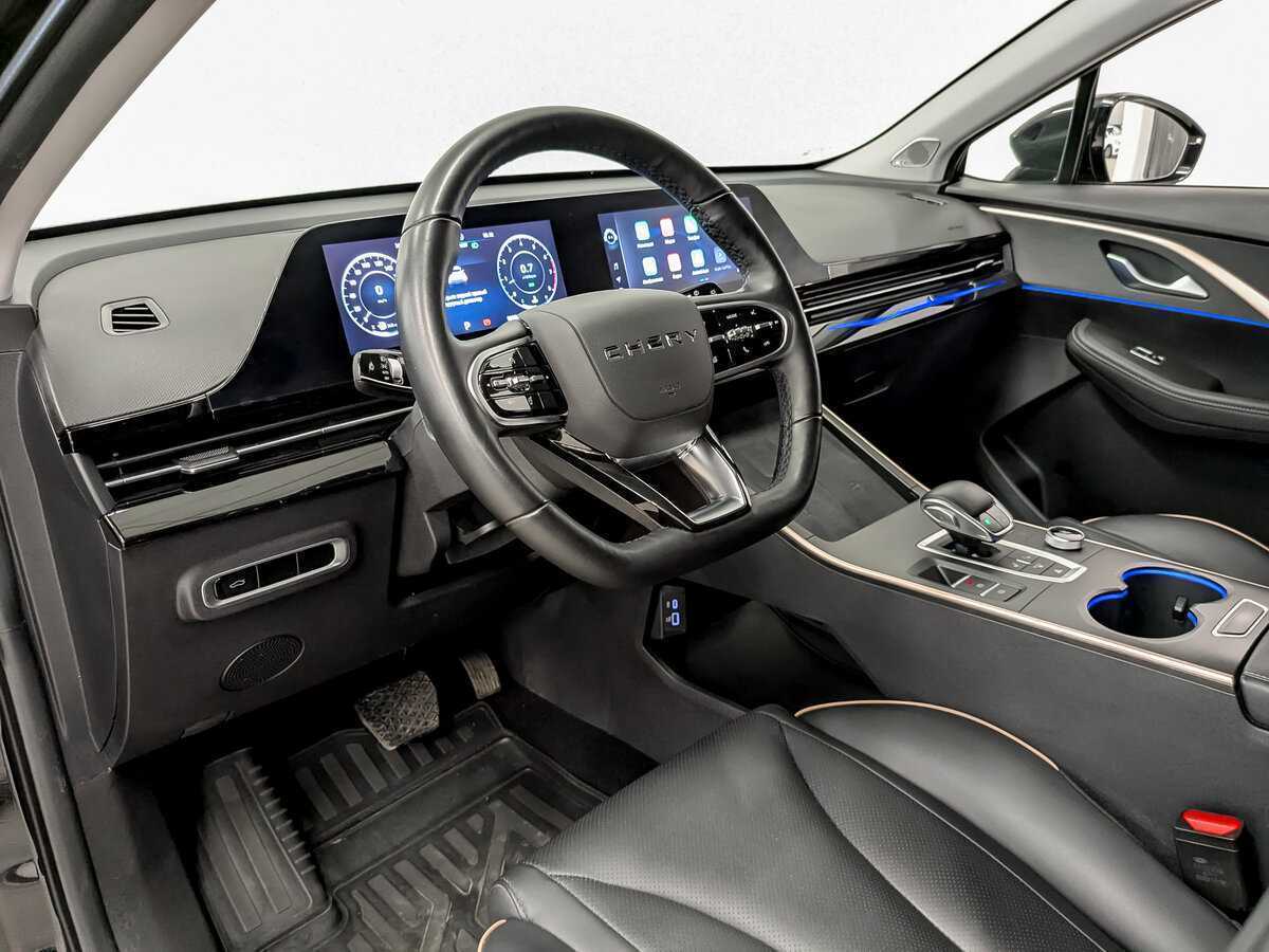 OMODA C5 с пробегом — 2023 год. Фото: #14