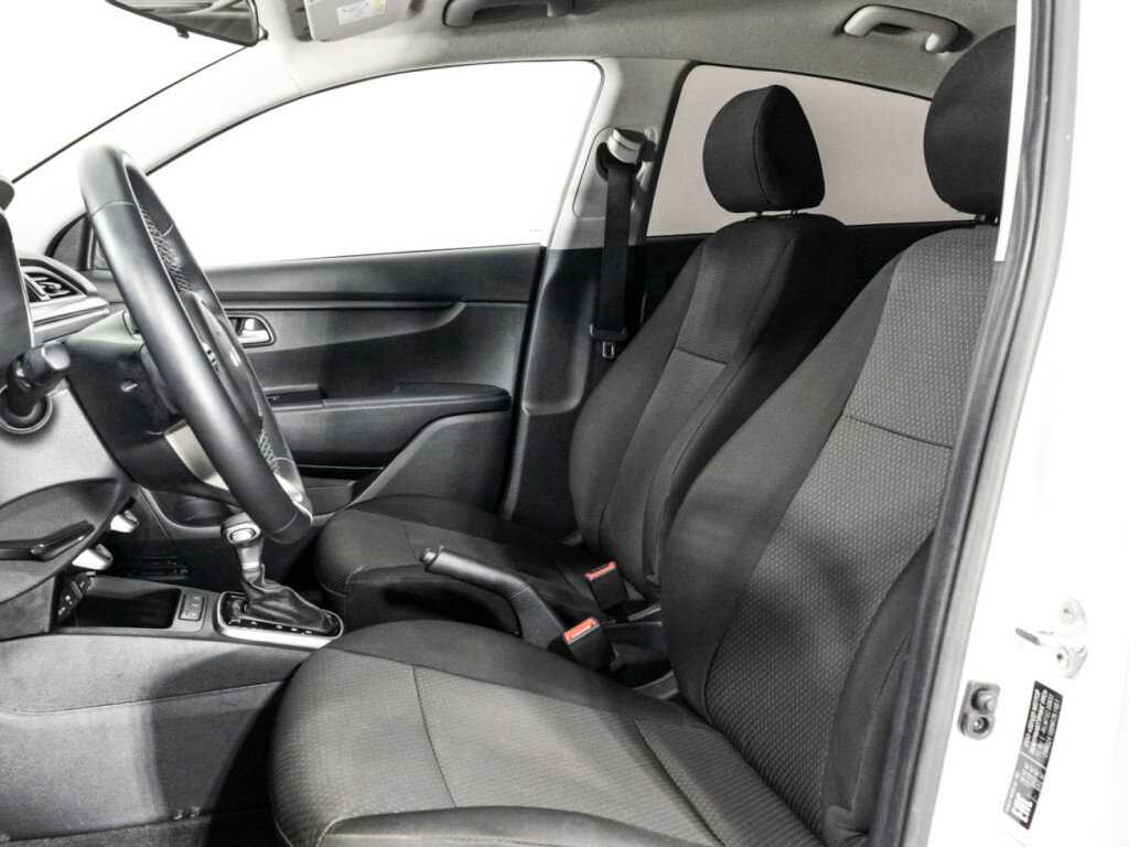 Kia Rio с пробегом — 2022 год. Фото: #17