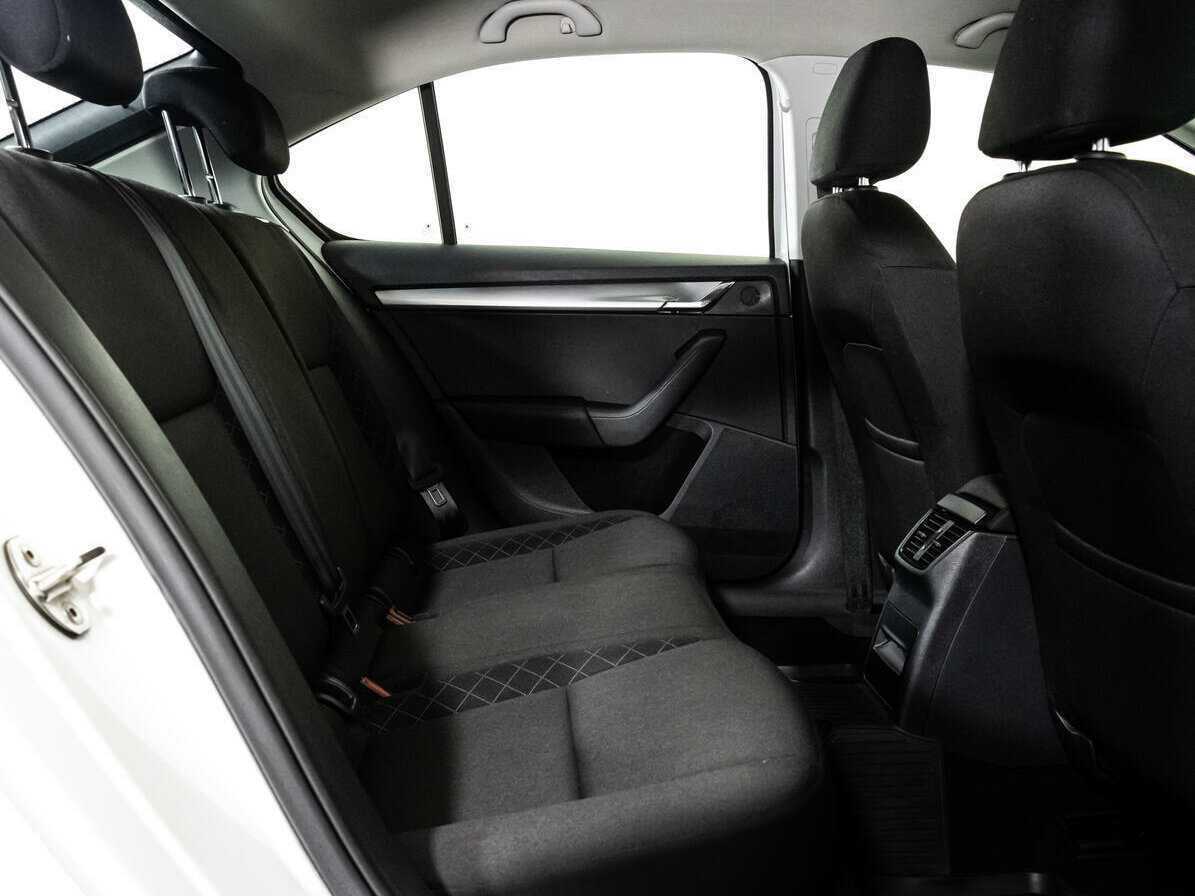 Skoda Octavia с пробегом — 2019 год. Фото: #12