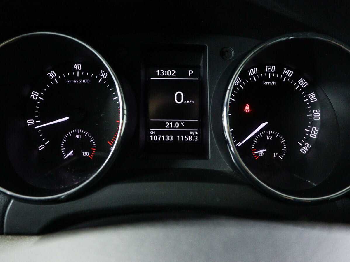 Skoda Yeti с пробегом — 2015 год. Фото: #8