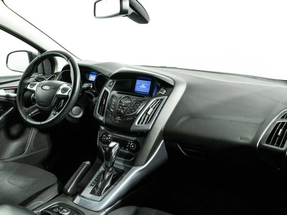 Ford Focus с пробегом — 2012 год. Фото: #8