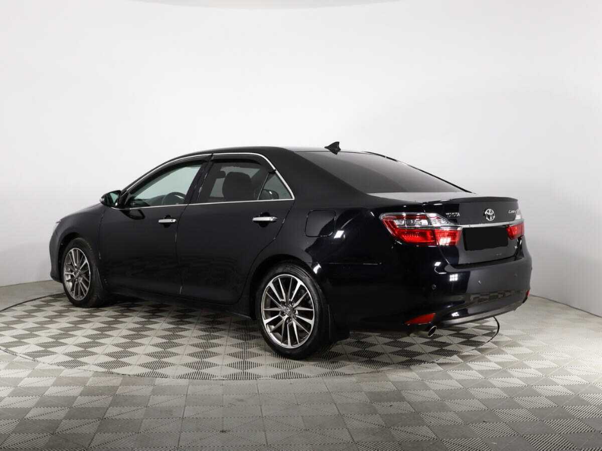 Toyota Camry с пробегом — 2016 год. Фото: #5