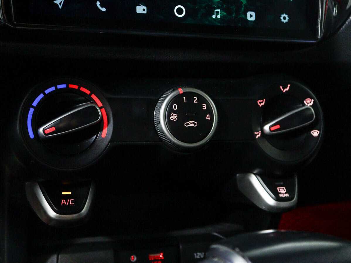 Kia Rio с пробегом — 2019 год. Фото: #14