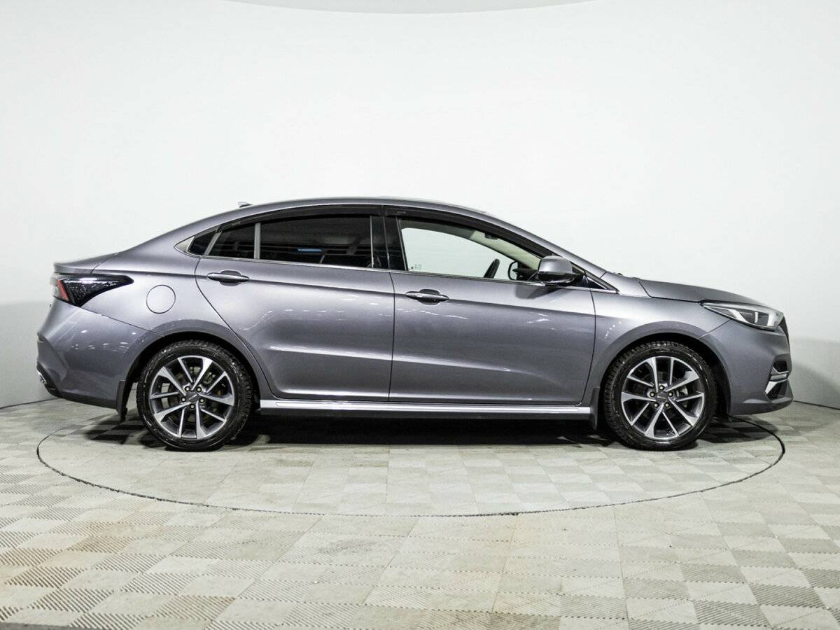 OMODA S5 с пробегом — 2023 год. Фото: #3