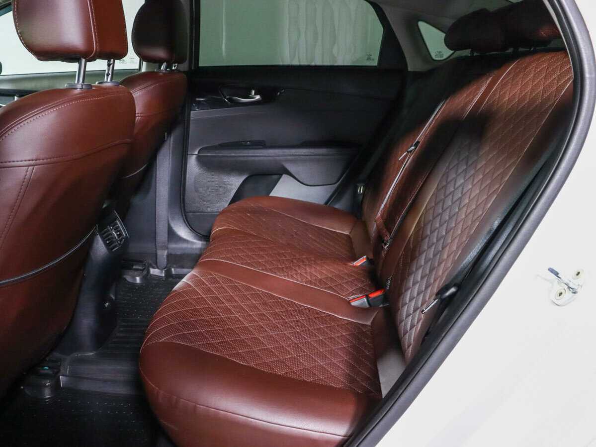 Kia Cerato с пробегом — 2021 год. Фото: #9