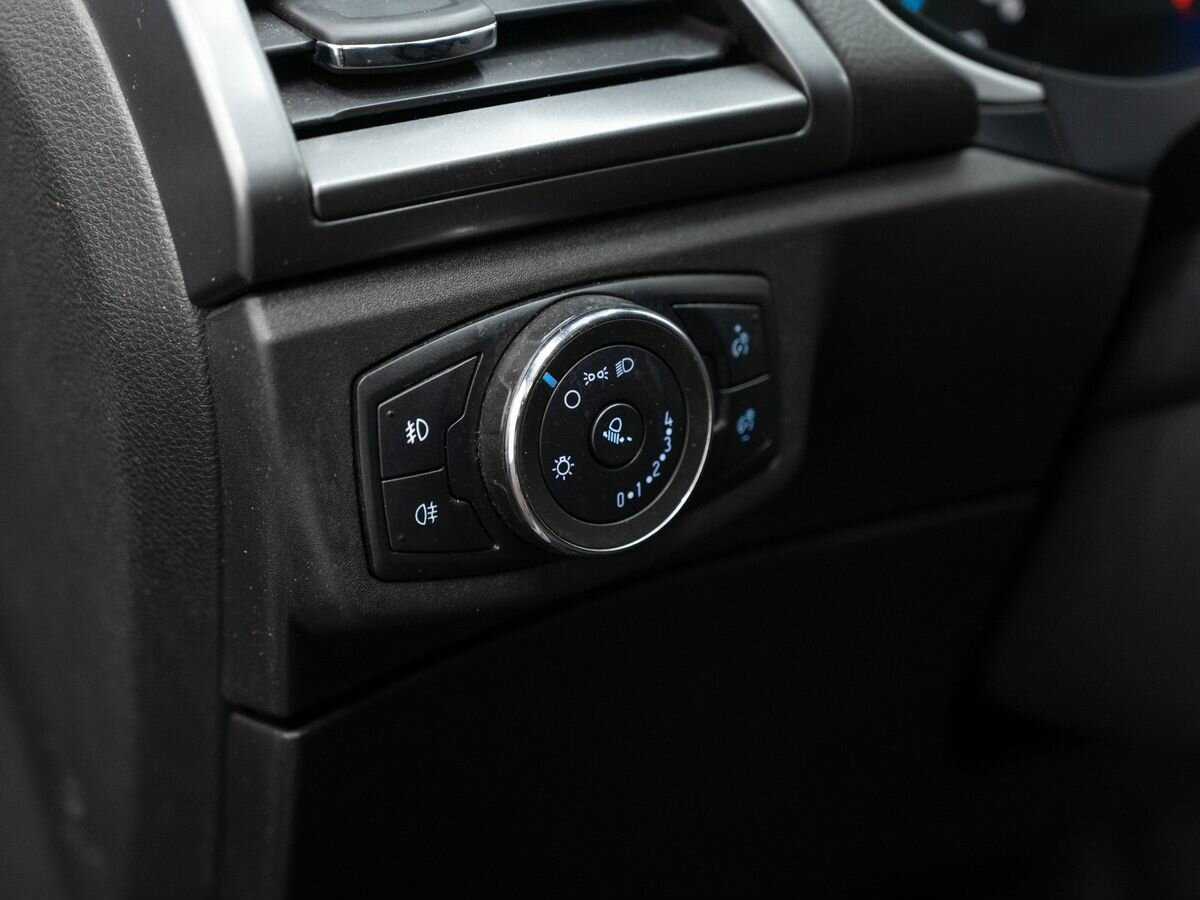 Ford Mondeo с пробегом — 2017 год. Фото: #15