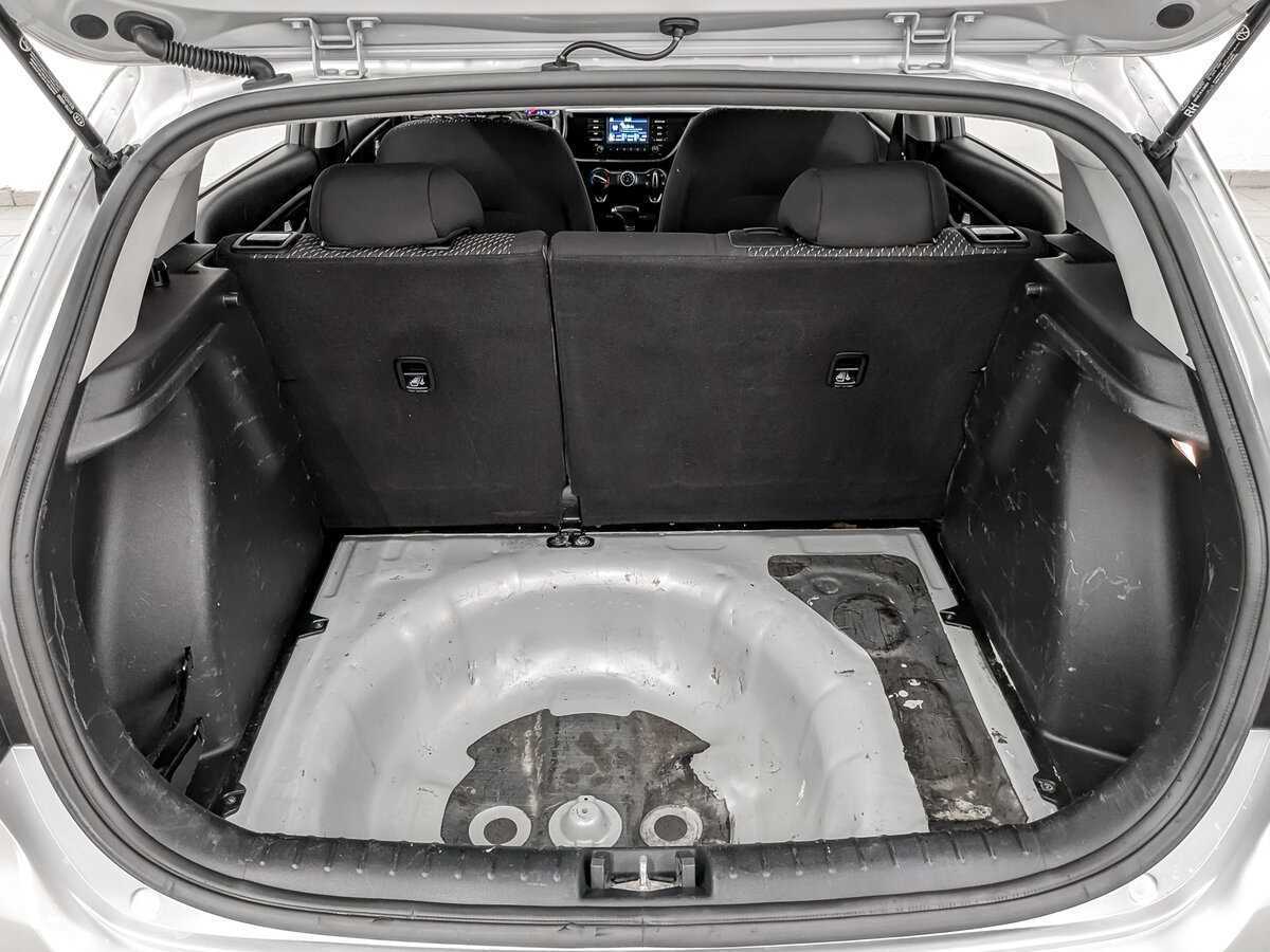 Kia Rio с пробегом — 2020 год. Фото: #9