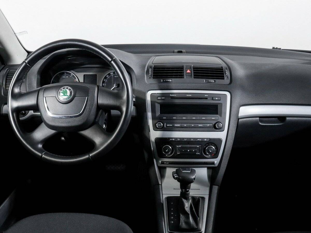 Skoda Octavia с пробегом — 2012 год. Фото: #9