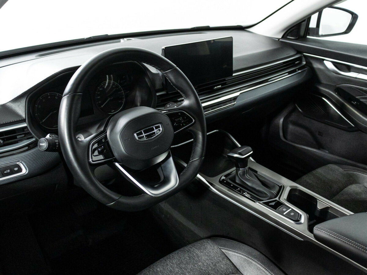 Geely Emgrand с пробегом — 2023 год. Фото: #10