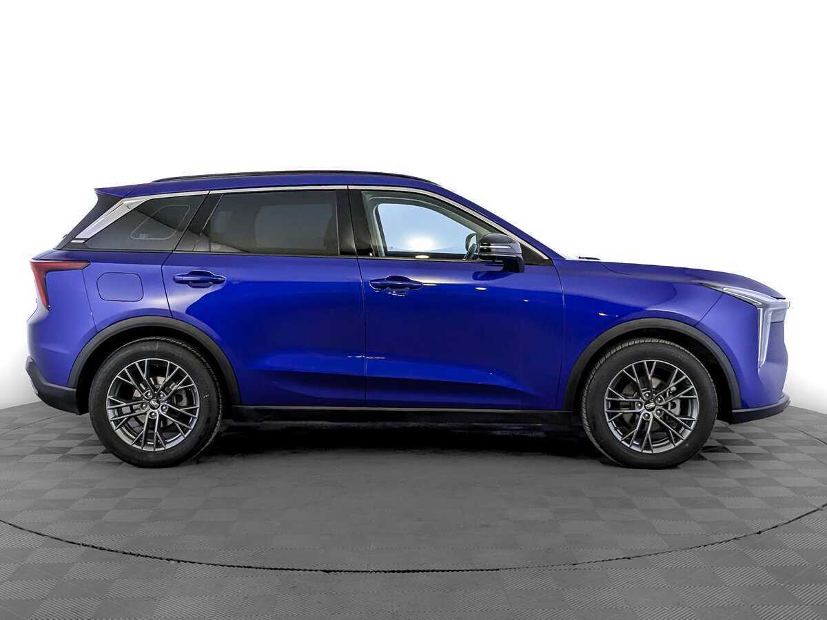 FAW Bestune T55 с пробегом — 2023 год. Фото: #3