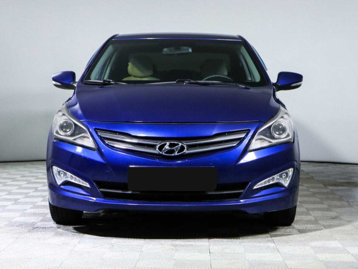 Hyundai Solaris с пробегом — 2016 год. Фото: #1