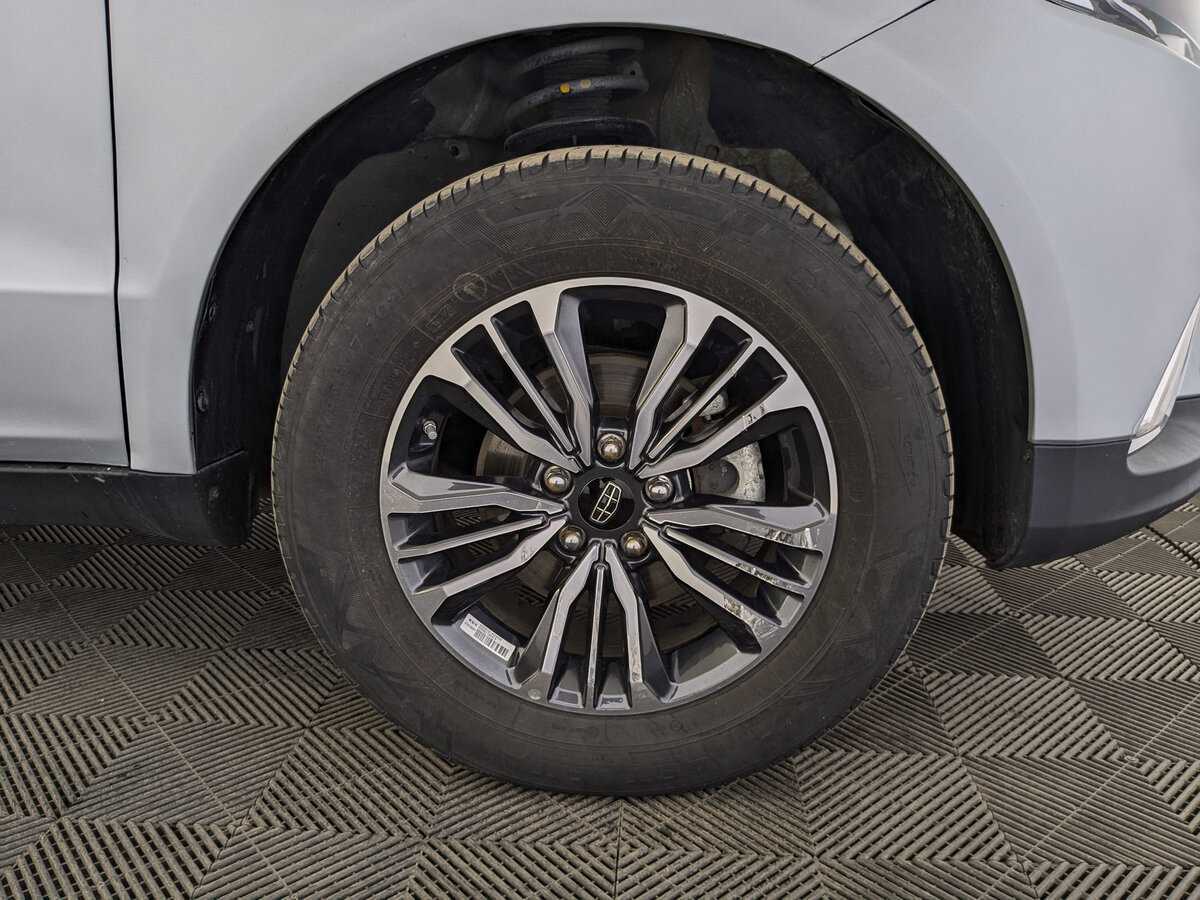 Geely Emgrand X7 с пробегом — 2020 год. Фото: #11