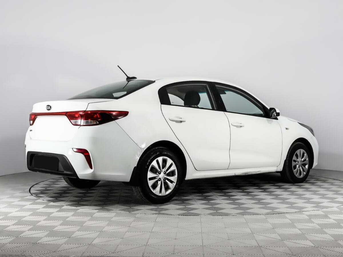 Kia Rio с пробегом — 2018 год. Фото: #4