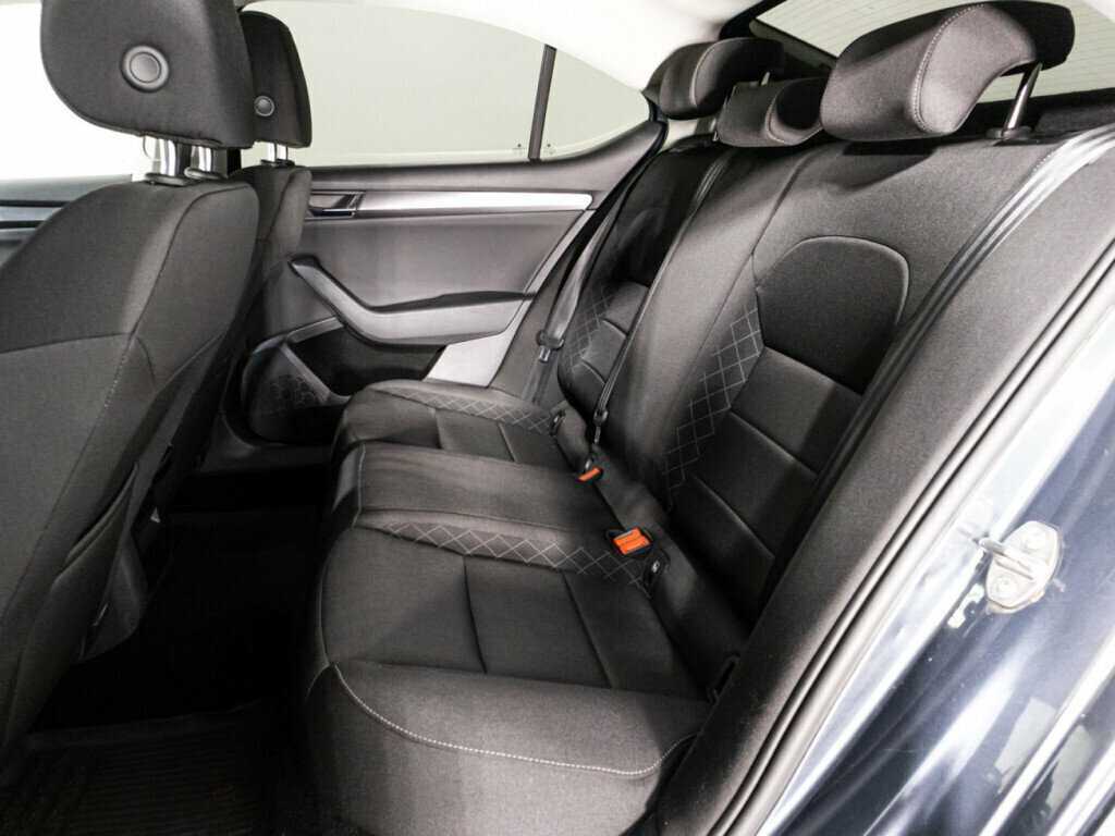 Skoda Superb с пробегом — 2018 год. Фото: #7