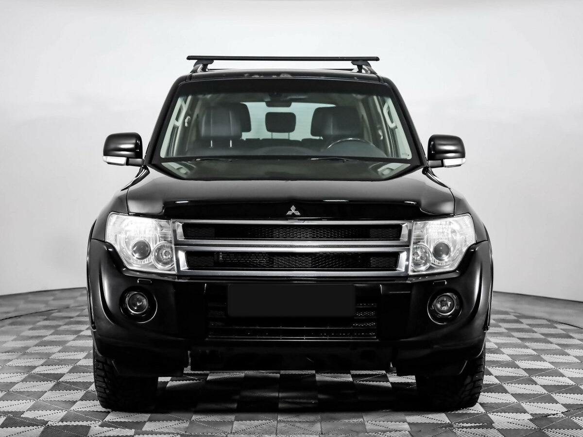 Mitsubishi Pajero с пробегом — 2013 год. Фото: #1