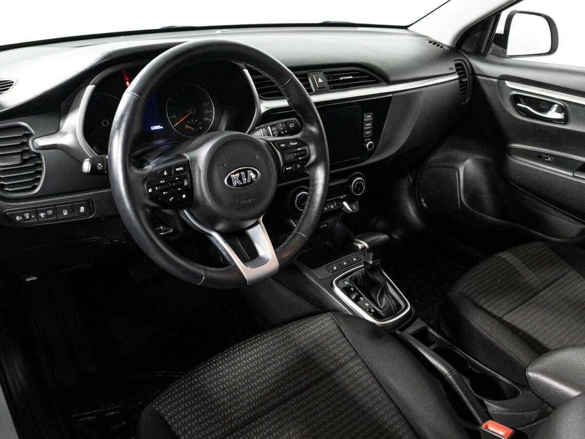 Kia Rio с пробегом — 2021 год. Фото: #10