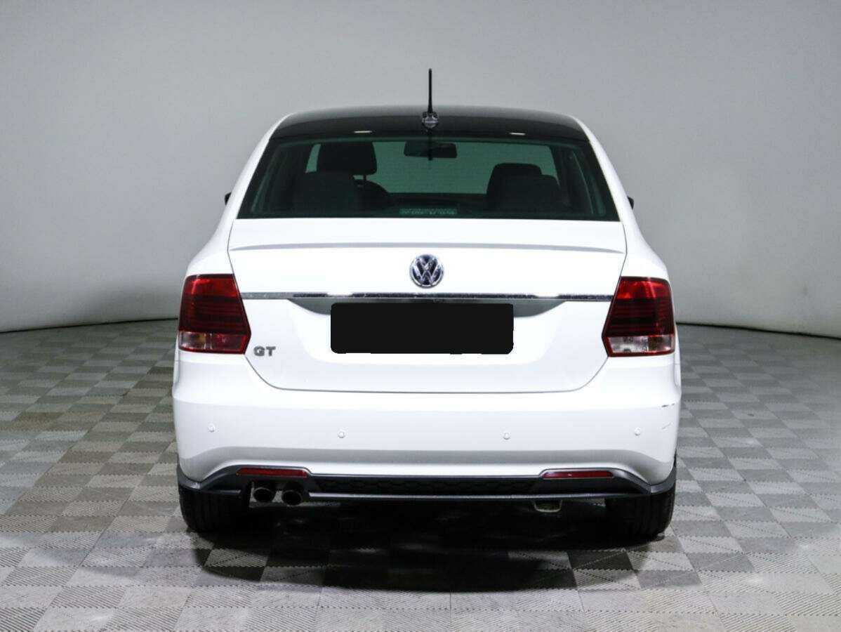 Volkswagen Polo с пробегом — 2017 год. Фото: #5