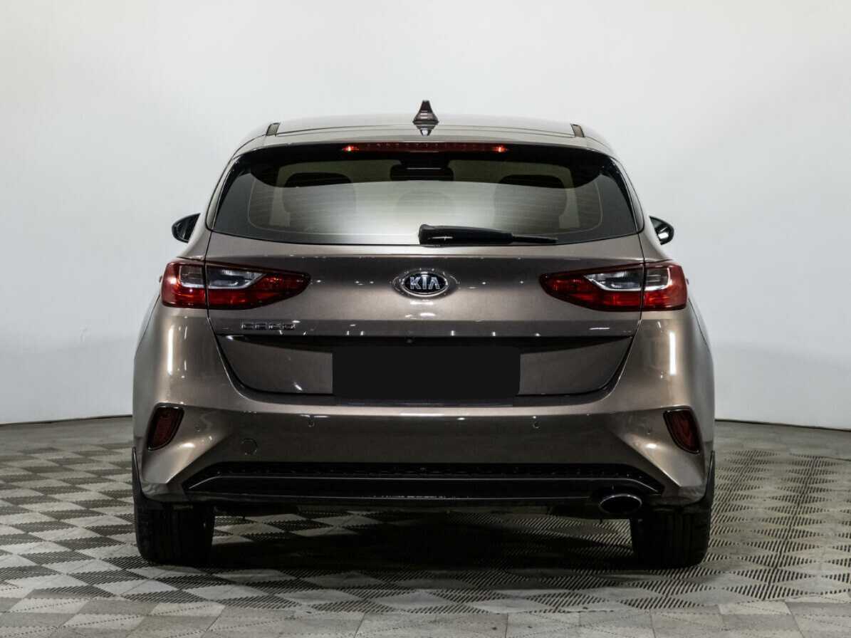 Kia Ceed с пробегом — 2018 год. Фото: #5