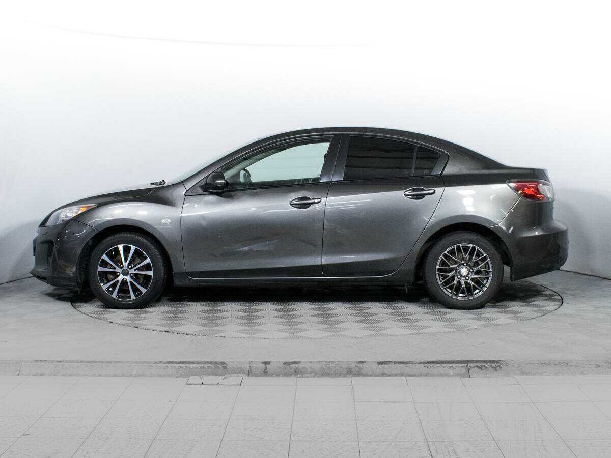 Mazda 3 с пробегом — 2012 год. Фото: #7