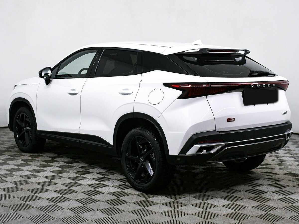 OMODA C5 с пробегом — 2024 год. Фото: #6