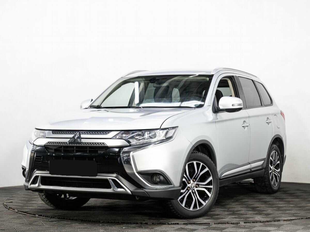 Mitsubishi Outlander с пробегом — 2019 год. Фото: #0
