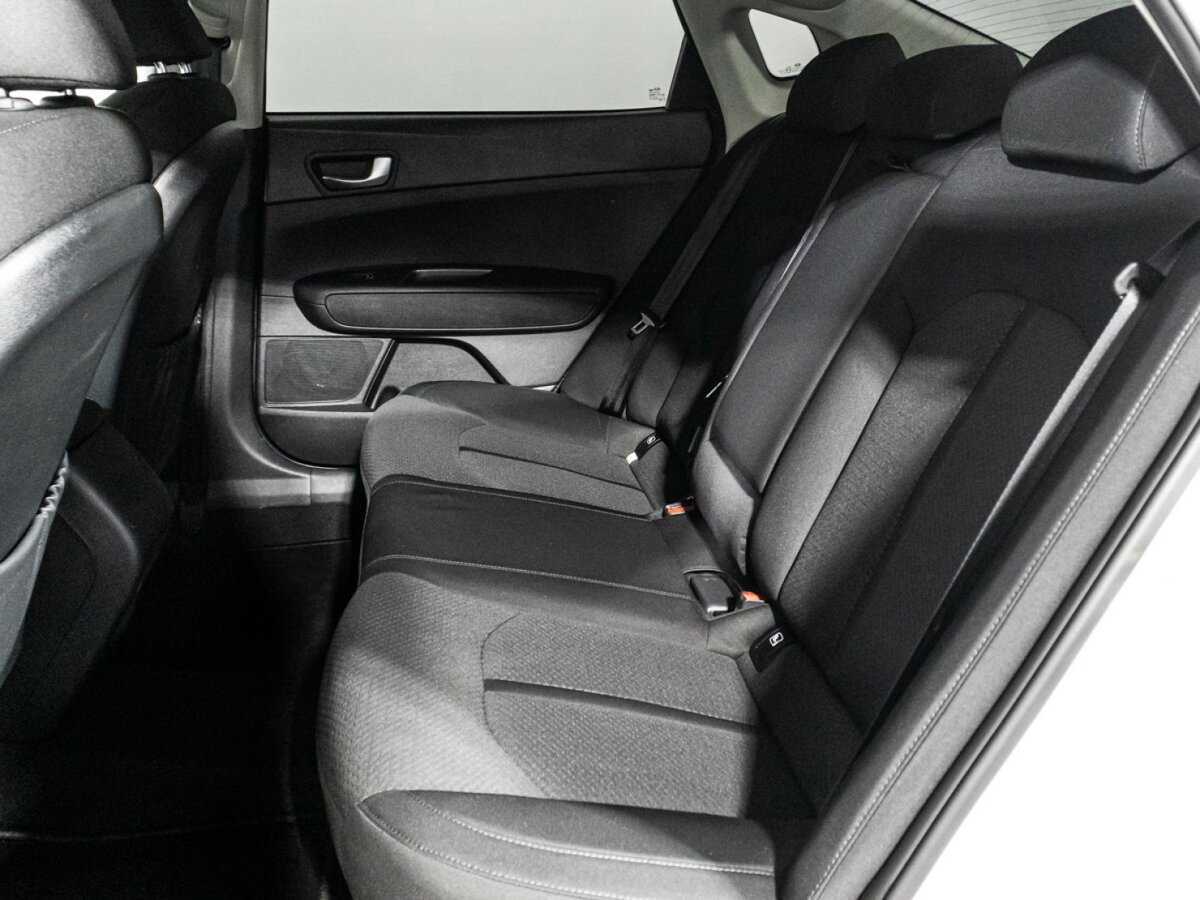 Kia Optima с пробегом — 2020 год. Фото: #9