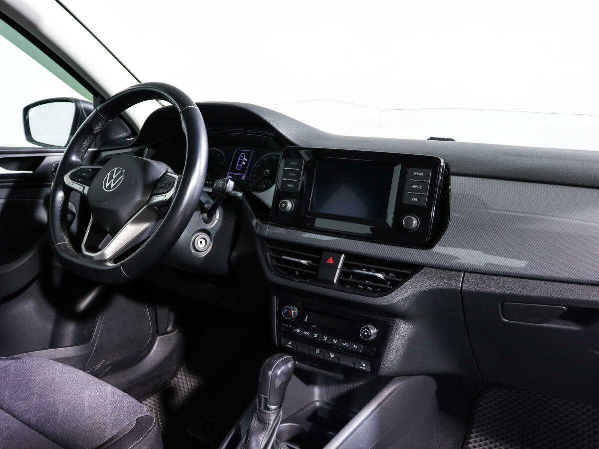 Volkswagen Polo с пробегом — 2020 год. Фото: #6