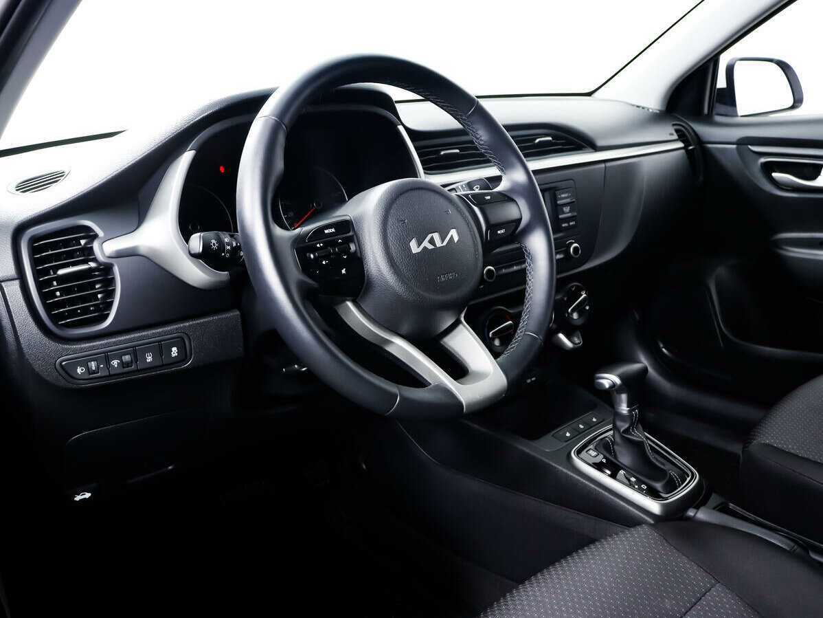 Kia Rio с пробегом — 2022 год. Фото: #10