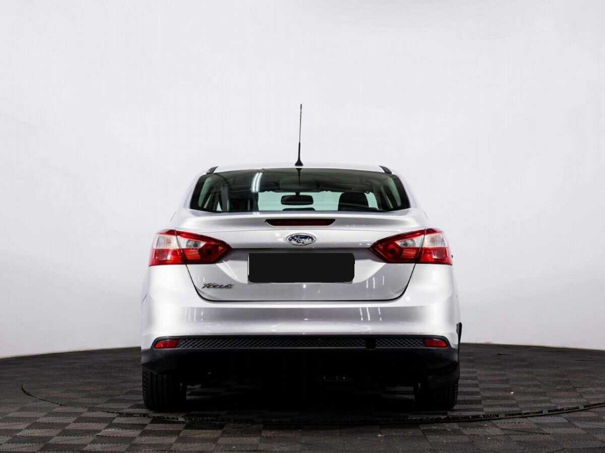 Ford Focus с пробегом — 2012 год. Фото: #4