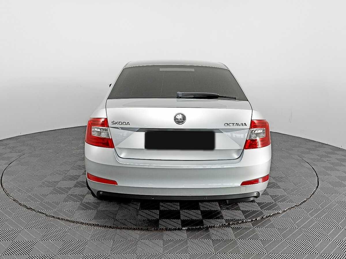 Skoda Octavia с пробегом — 2014 год. Фото: #4