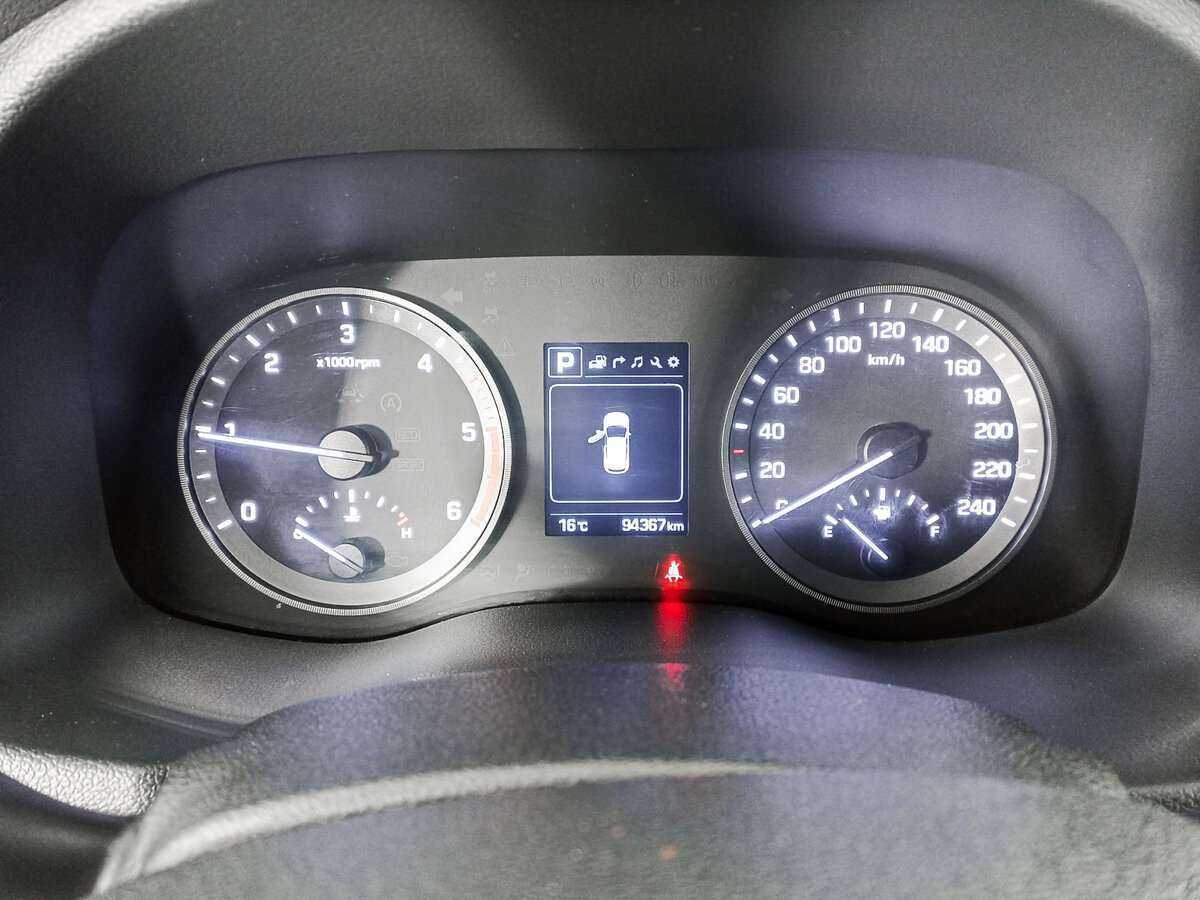 Hyundai Tucson с пробегом — 2017 год. Фото: #10