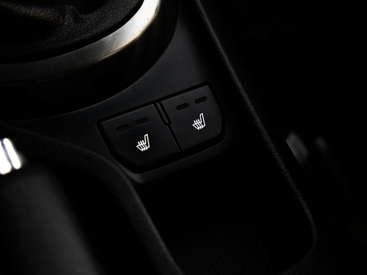 Kia Rio с пробегом — 2012 год. Фото: #13