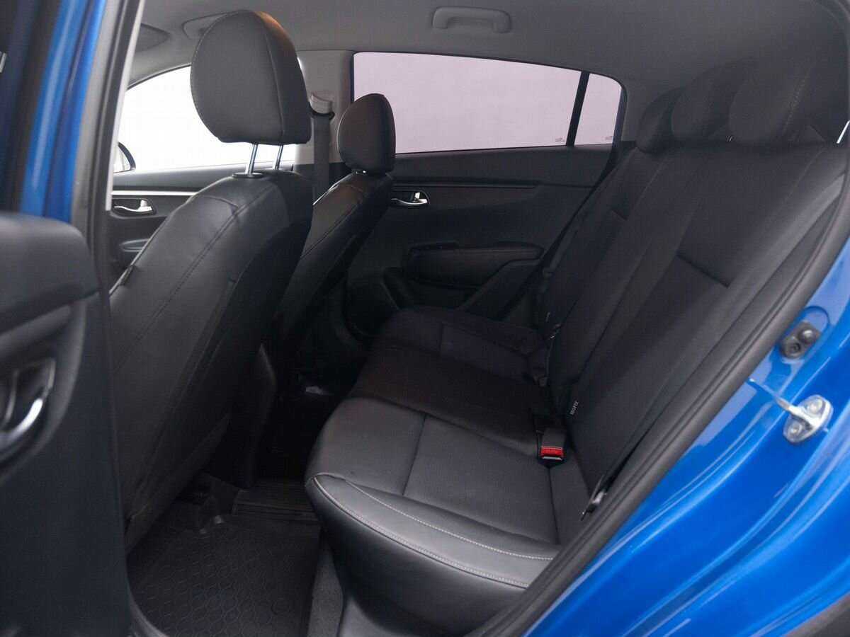 Kia Rio с пробегом — 2021 год. Фото: #8