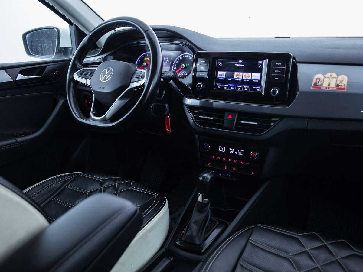 Volkswagen Polo с пробегом — 2020 год. Фото: #7