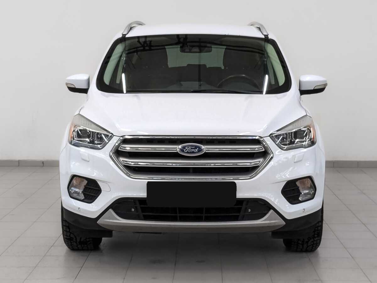 Ford Kuga с пробегом — 2016 год. Фото: #1