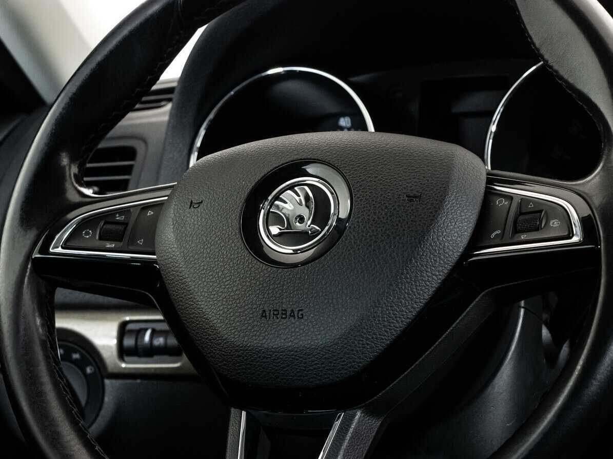 Skoda Yeti с пробегом — 2014 год. Фото: #12