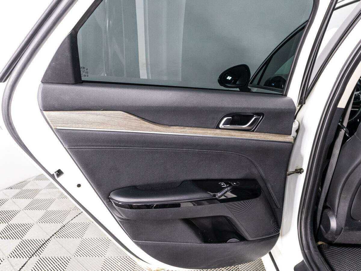 Kia K5 с пробегом — 2020 год. Фото: #24