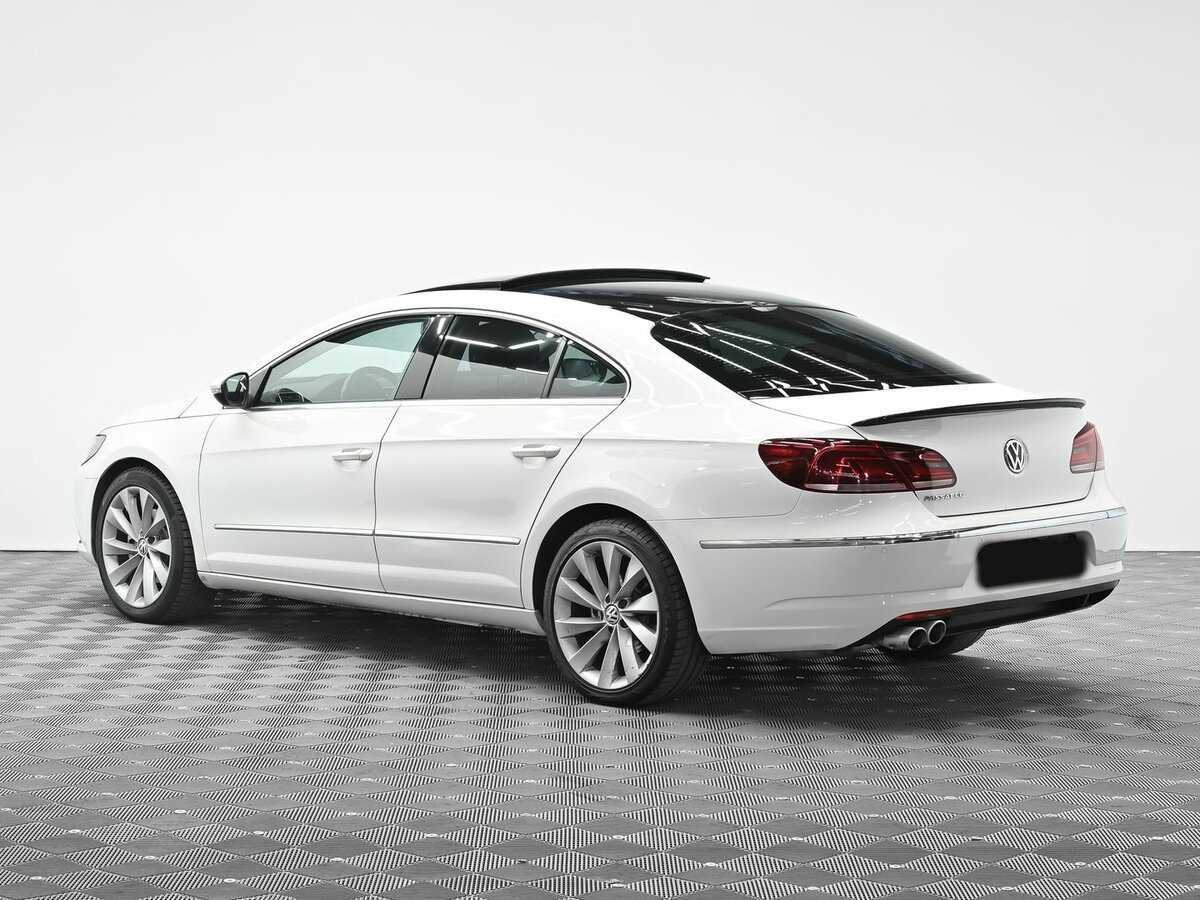 Volkswagen Passat CC с пробегом — 2013 год. Фото: #3