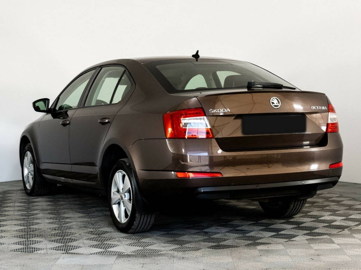 Skoda Octavia с пробегом — 2014 год. Фото: #3