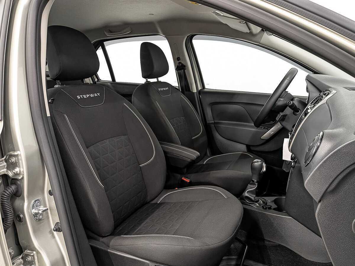 Renault Logan с пробегом — 2019 год. Фото: #23